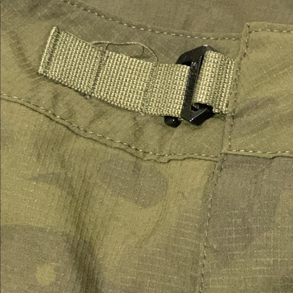 Viktos Operatus Green Camo Cargo Utility Short Size 38 Tech - Picture 2 of 11